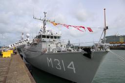 ВМС України отримали від Нідерландів п’ятий протимінний корабель