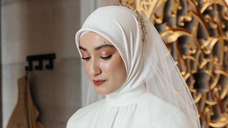 «У СІЗО читає Коран, газети кримськотатарською і малює», - історія 19-річної політбранки Насіби Саідової